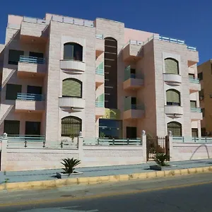 al-jawad-suites.hotelsaqaba.com/